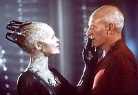 Slotscène First Contact: Picard en de Borg queen